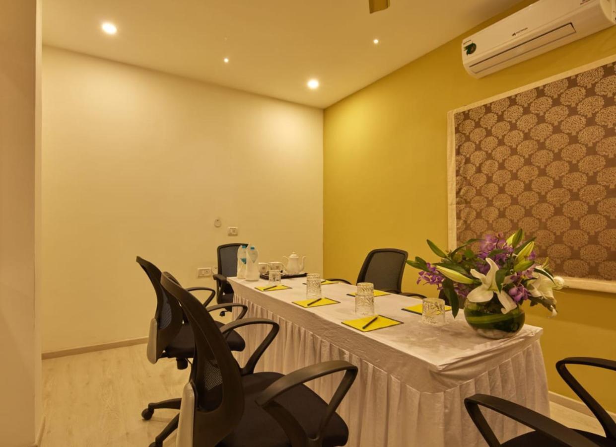 Regenta Inn Indiranagar By Royal Orchid Hotels Bangalore Luaran gambar