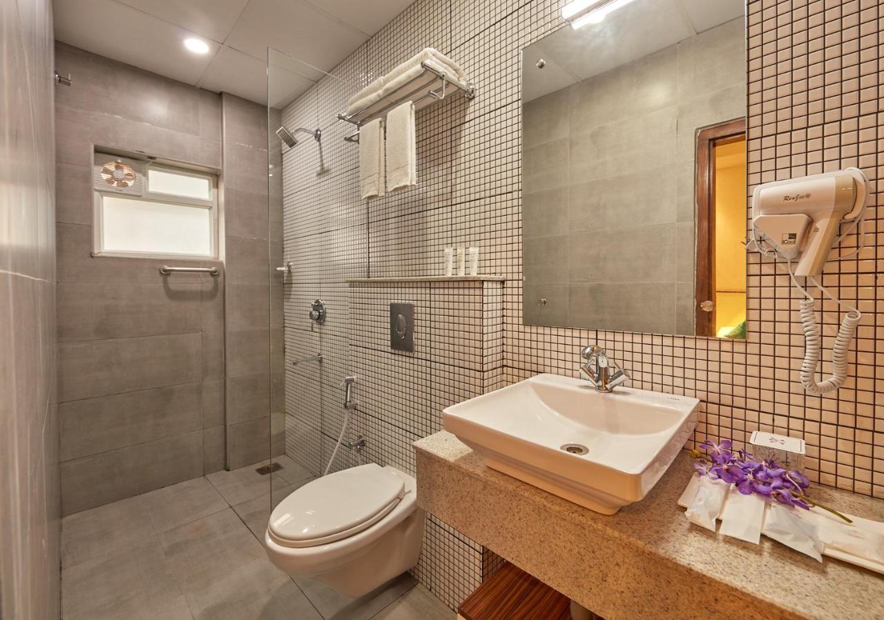 Regenta Inn Indiranagar By Royal Orchid Hotels Bangalore Luaran gambar