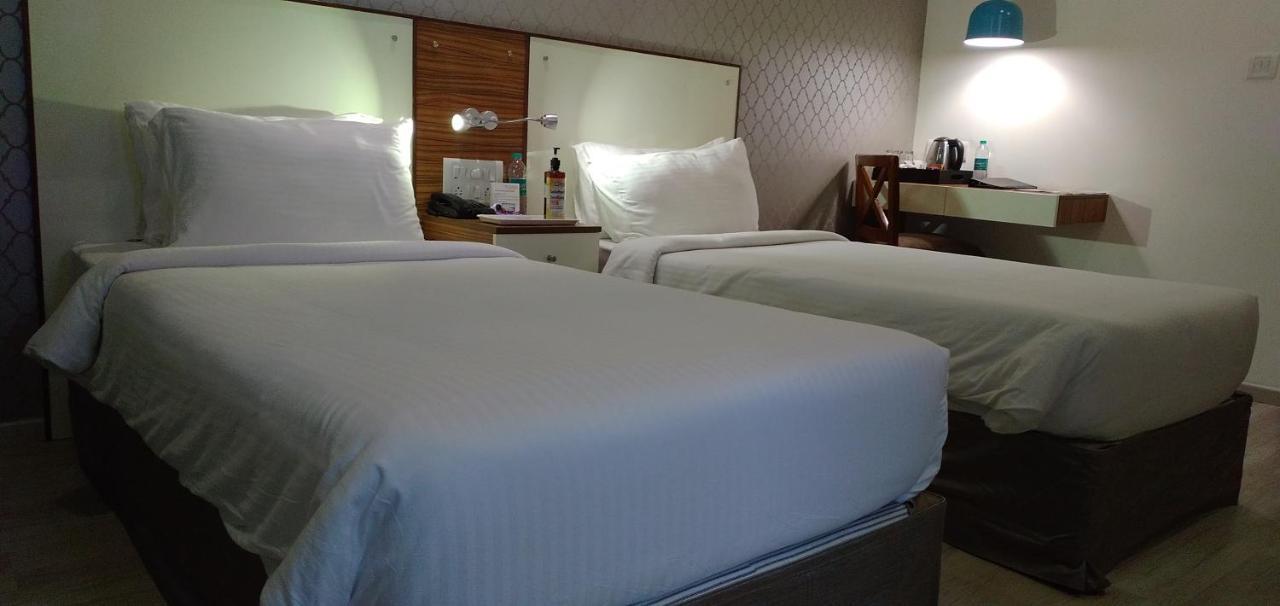 Regenta Inn Indiranagar By Royal Orchid Hotels Bangalore Luaran gambar