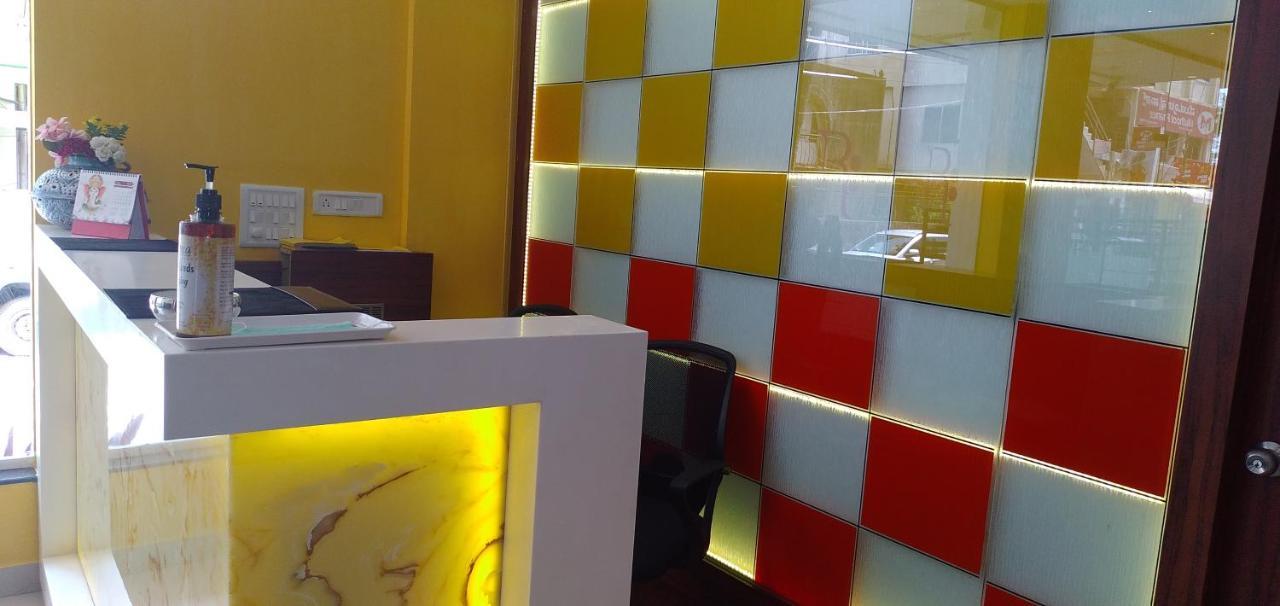 Regenta Inn Indiranagar By Royal Orchid Hotels Bangalore Luaran gambar